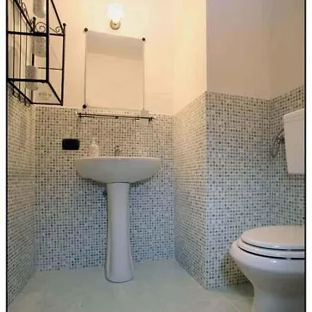 ベッド・アンド・ブレックファスト Napolibed